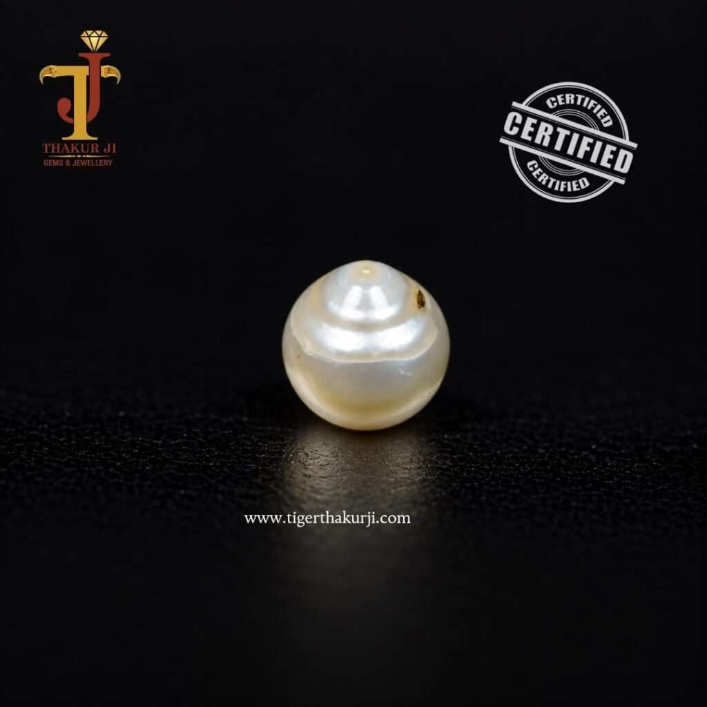 Exquisite South Sea Pearl – 6.090 Carat Natural Gemstone